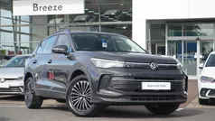 Used 2025 VW Tiguan Life SUV | £29,990 (Fair price)