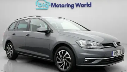 Used VW Golf VII Match 116 HP (85 kW) 2019 Grey Estate
