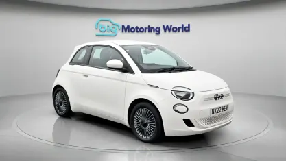 Używany Fiat 500e Icon 86 kW (118 KM) 2022 Biały Hatchback