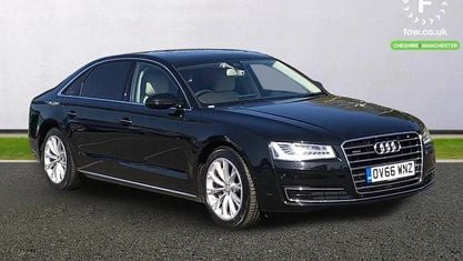 Usado Audi A8 Comfort 262 HP (192 kW) 2016 Preto Sedan