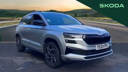 Used 2024 Skoda Karoq SportLine SUV | £25,778 (Good price)