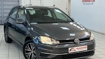 Used 2017 VW Golf VII SE Hatchback | £7,999 (Fair price)