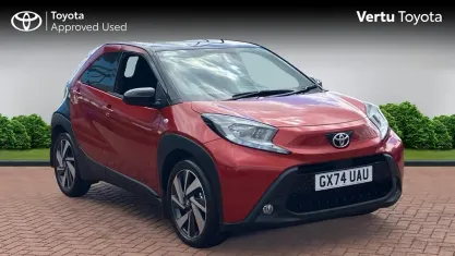 Begagnad Toyota Aygo X 72 HK (52 kW) 2024 Röd SUV