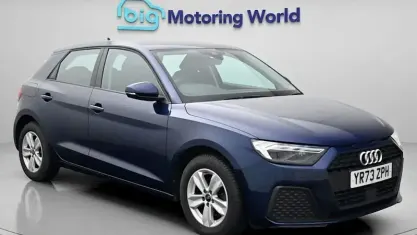 Usado Audi A1 Sportback 110 HP (80 kW) 2023 Azul Citadino