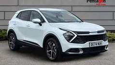 White Used 2024 Kia Sportage 2 SUV | £27,998 (Fair price)