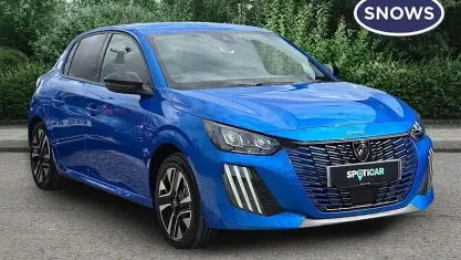 Used Peugeot 208 Allure 101 HP (74 kW) 2025 Blue Hatchback