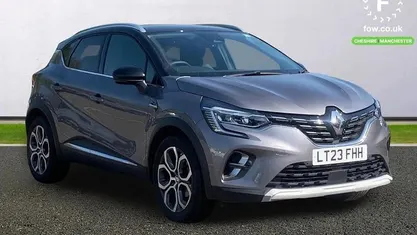 Usado Renault Captur Techno 91 HP (66 kW) 2023 Cinzento SUV