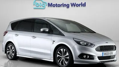 Used Ford S-MAX ST-Line 165 HP (121 kW) 2019 Silver MPV