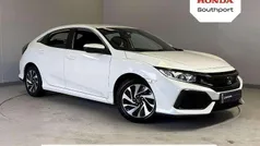 Platinum white Used 2019 Honda Civic SE Hatchback | £11,757 (Good price)