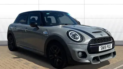 Used Mini Cooper S Sport 192 HP (141 kW) 2019 Grey Hatchback