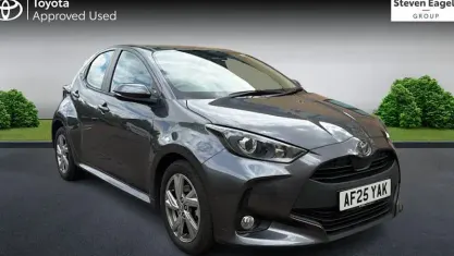 Używany Toyota Yaris Hybrid 116 KM (85 kW) 2025 Hatchback