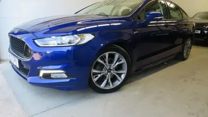 Used Ford Mondeo ST-Line 180 HP (132 kW) 2017 Blue Hatchback