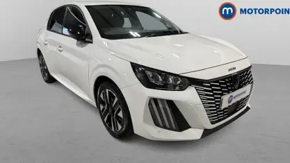 Begagnad Peugeot 208 Allure 101 HK (74 kW) 2025 Vit Halvkombi