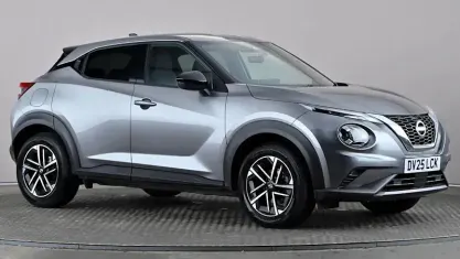Used Nissan Juke N-Connecta 114 HP (83 kW) 2025 Grey SUV