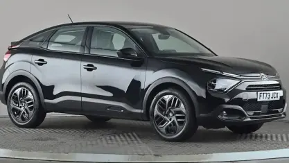 Gebraucht Citroën C4 PureTech 101 PS (74 kW) 2023 Schwarz SUV