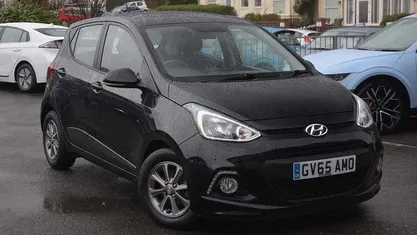 Used 2016 Hyundai i10 Premium Hatchback | £6,995 (Fair price)