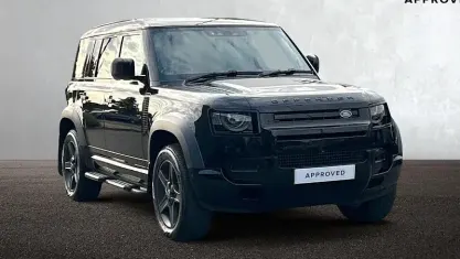 Used Land Rover Defender SE Dynamic 349 HP (256 kW) 2024 Black SUV