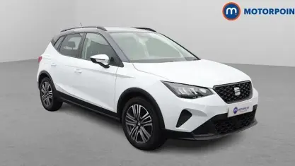Used Seat Arona SE 95 HP (69 kW) 2022 White SUV