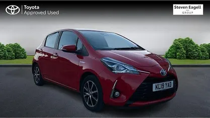 Used Toyota Yaris Hybrid 101 HP (74 kW) 2019 Hatchback