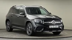 Mercedes GLB220