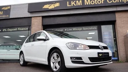 Used VW Golf VII Match 122 HP (89 kW) 2015 White Hatchback
