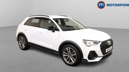 Used Audi Q3 Black Edition 150 HP (110 kW) 2022 White SUV