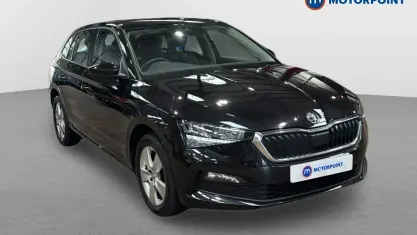 Używany Skoda Scala SE 110 KM (80 kW) 2022 Czarny Hatchback