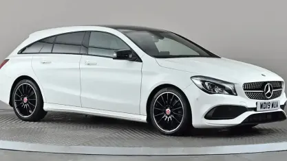 Used Mercedes CLA220 AMG line 170 HP (125 kW) 2019 White Coupe