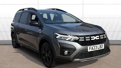 Used Dacia Jogger Extreme 141 HP (103 kW) 2023 MPV
