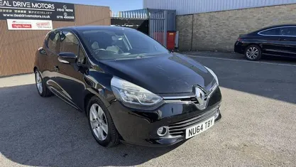 Used Renault Clio IV Dynamique 90 HP (66 kW) 2014 Black Hatchback