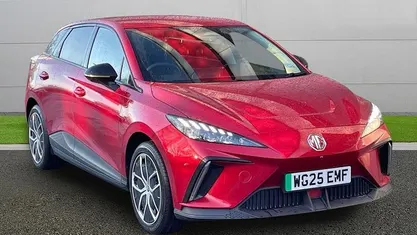 Used MG MG4 EV Trophy 150 kW (204 HP) 2025 Hatchback