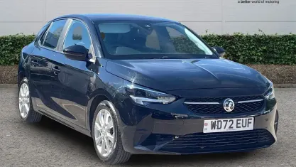 Used Vauxhall Corsa Design Edition 101 HP (74 kW) 2022 Black Hatchback
