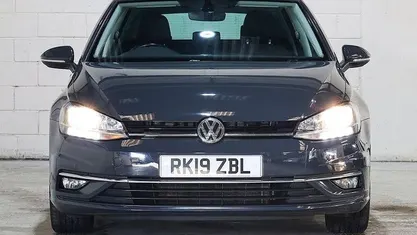 Used VW Golf VII Match 116 HP (85 kW) 2019 Estate