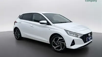 Used Hyundai i20 Premium 101 HP (74 kW) 2022 White Hatchback