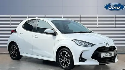 Used Toyota Yaris Hybrid Design 116 HP (85 kW) 2026 Hatchback