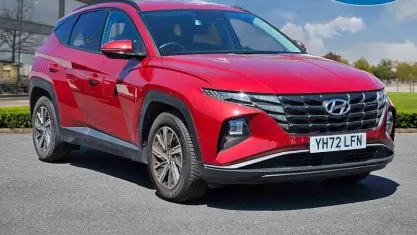 Used Hyundai Tucson SE 150 HP (110 kW) 2022 Red SUV