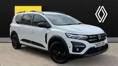 White Used 2023 Dacia Jogger Extreme MPV | £14,990 (Fair price)
