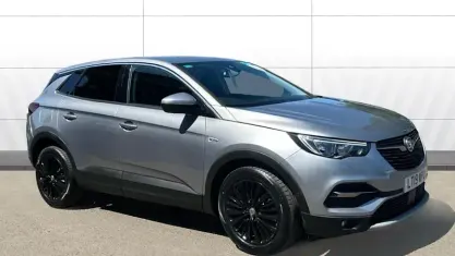 Used Vauxhall Grandland X 131 HP (96 kW) 2019 Grey SUV