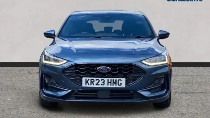 Used Ford Focus ST-Line 125 HP (91 kW) 2023 Blue Estate