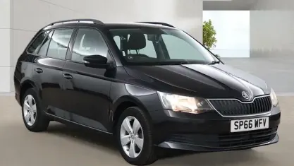 Used Skoda Fabia SE 110 HP (80 kW) 2016 Black Estate