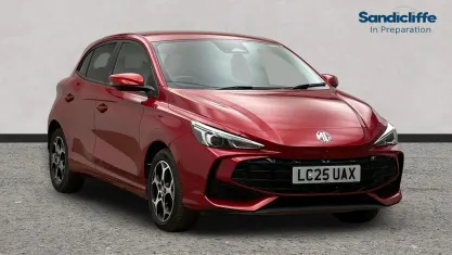 Used MG MG3 Trophy 194 HP (142 kW) 2024 Tri coat  dynamic red Hatchback