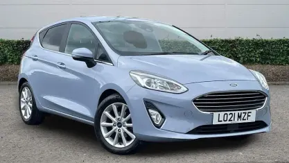 Second-hand Ford Fiesta Titanium 125 CP (91 kW) 2021 Albastru Hatchback
