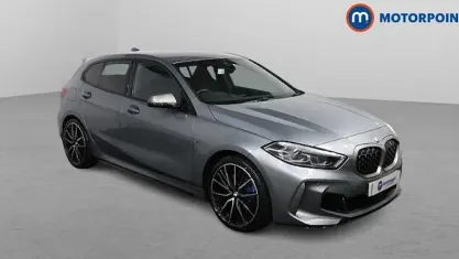 Usado BMW M135 306 CV (225 kW) 2023 Gris Utilitario