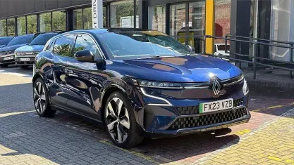 Used Renault Megane E-Tech Techno 160 kW (218 HP) 2023 Blue  Hatchback