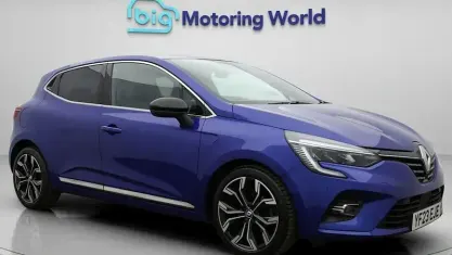Used Renault Clio Techno 90 HP (66 kW) 2023 Blue Hatchback