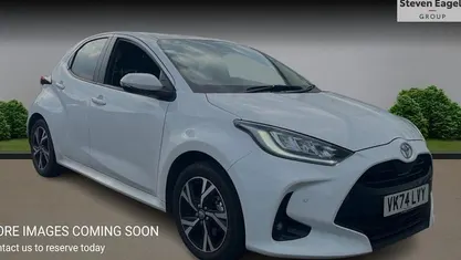 Used Toyota Yaris Hybrid Design 116 HP (85 kW) 2026 Hatchback