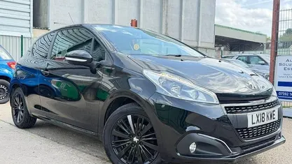 Used Peugeot 208 82 HP (60 kW) 2017 Hatchback