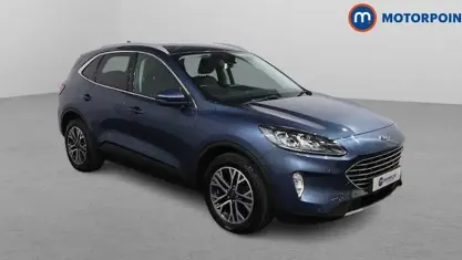 Begagnad Ford Kuga Titanium 150 HK (110 kW) 2020 Blå SUV