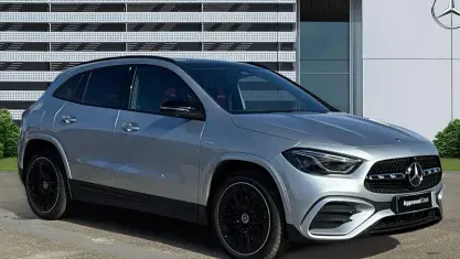 Nuevo Mercedes GLA250 AMG Line Premium Plus 218 CV (160 kW) 2026 Plateado SUV