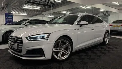 Used Audi A5 Sportback S-Line 190 HP (139 kW) 2018 White Hatchback